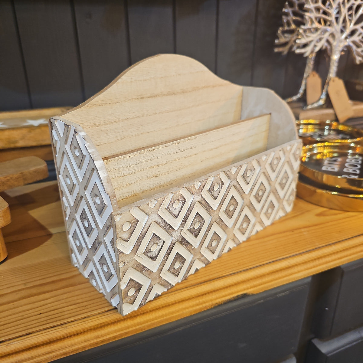Letter Rack – Petals Vintage