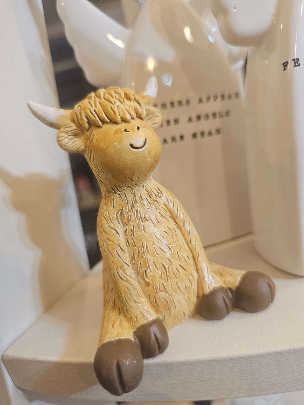 Highland Cow- sitting