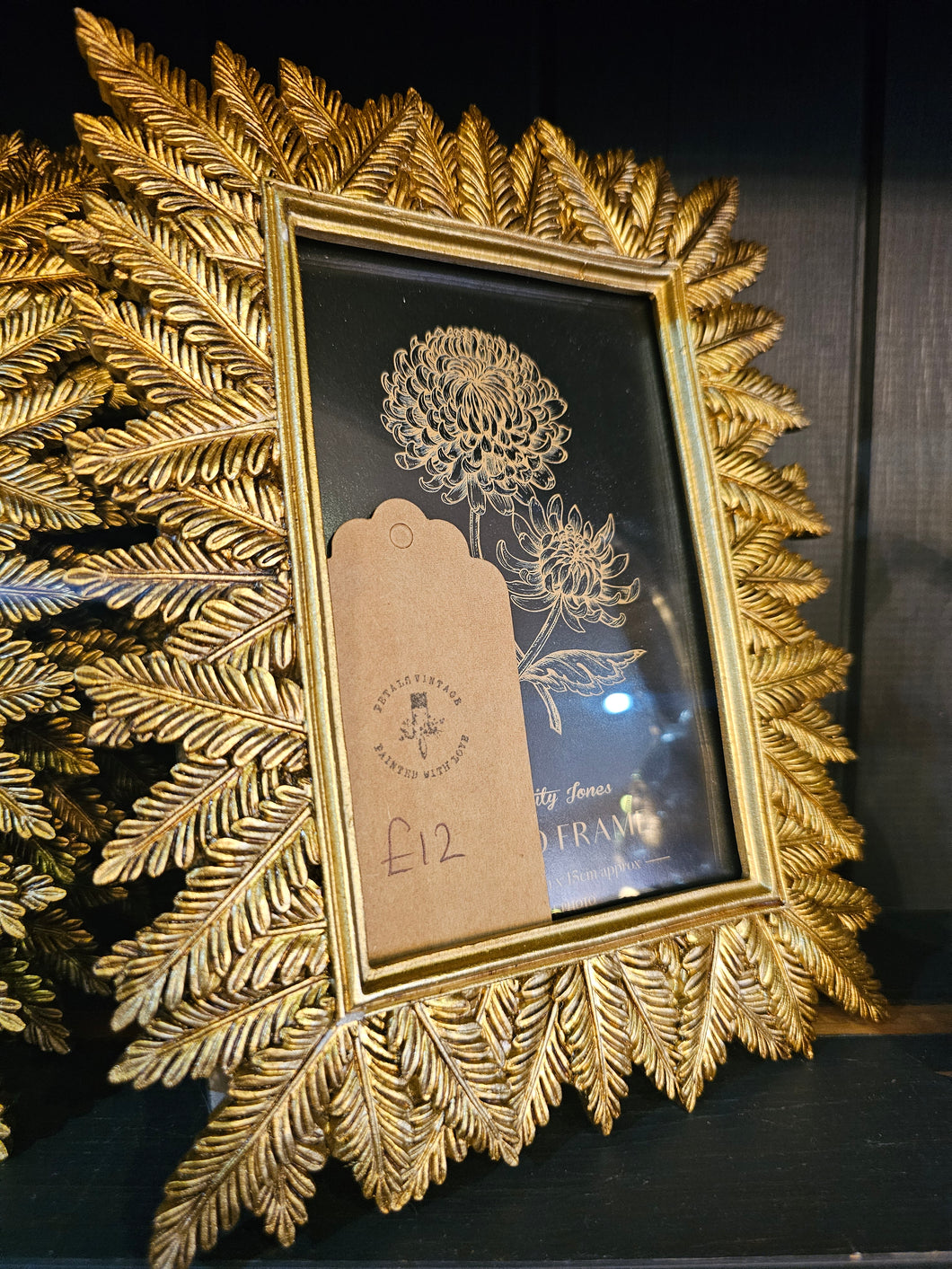 Photo frame - gold